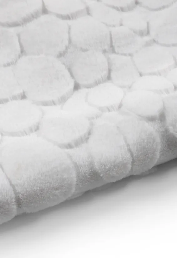 Peluş halı